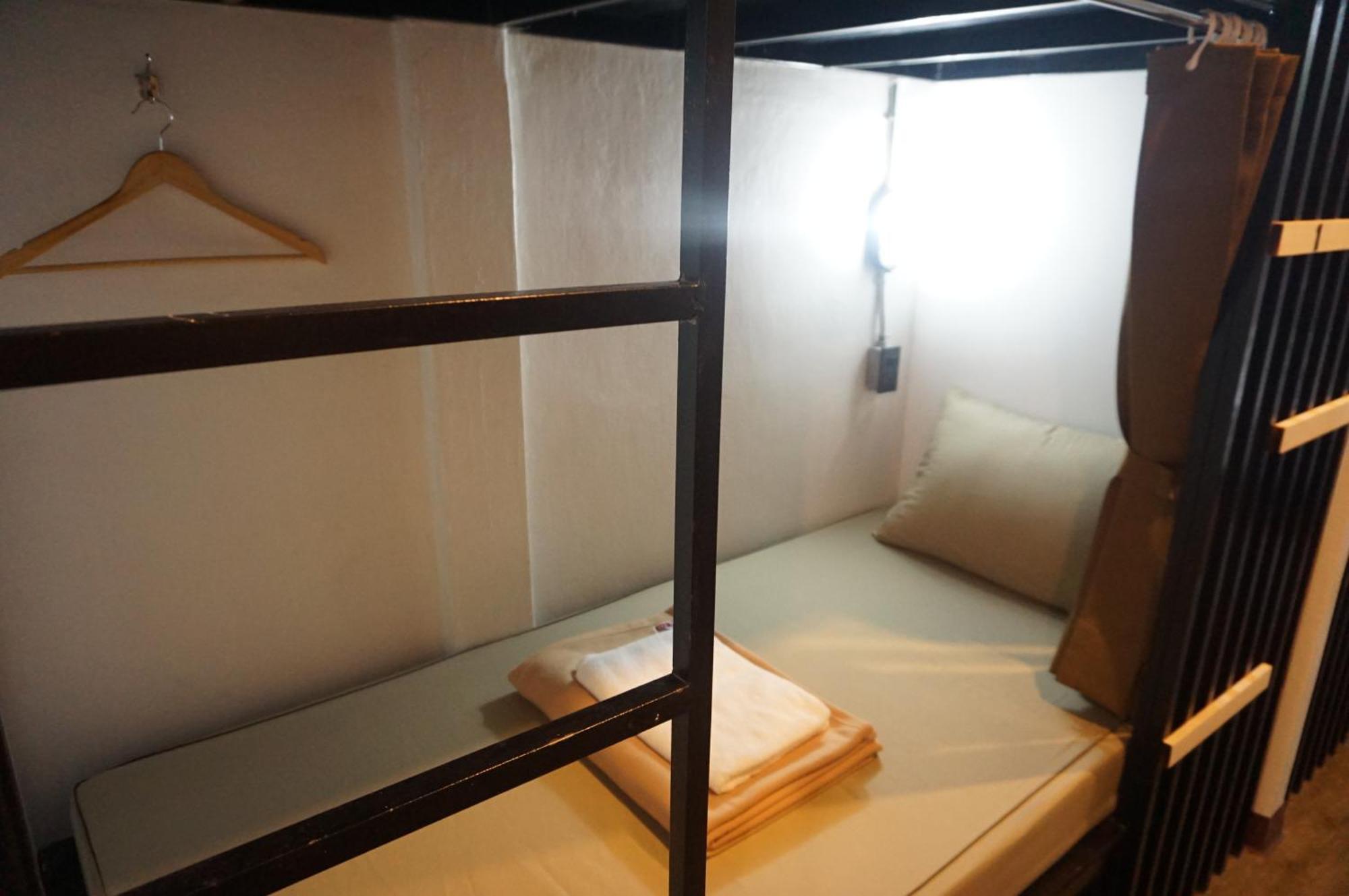 Feel Good Bangkok Hostel Kültér fotó